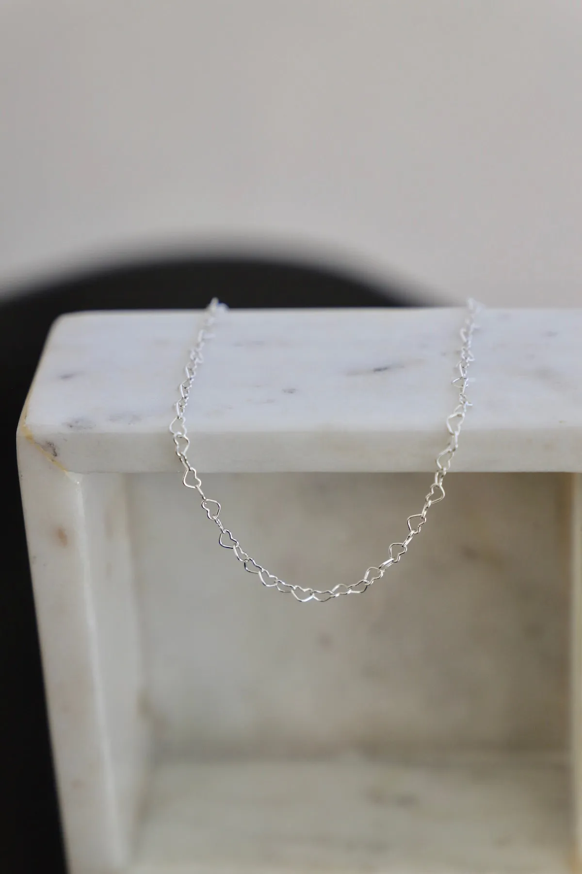 HEART CHAIN NECKLACE