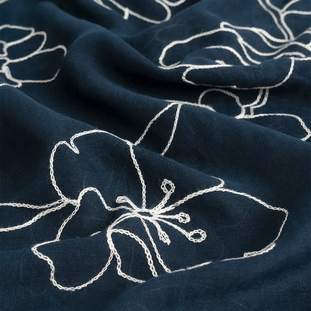 Lily Embroidered Hijab - Navy